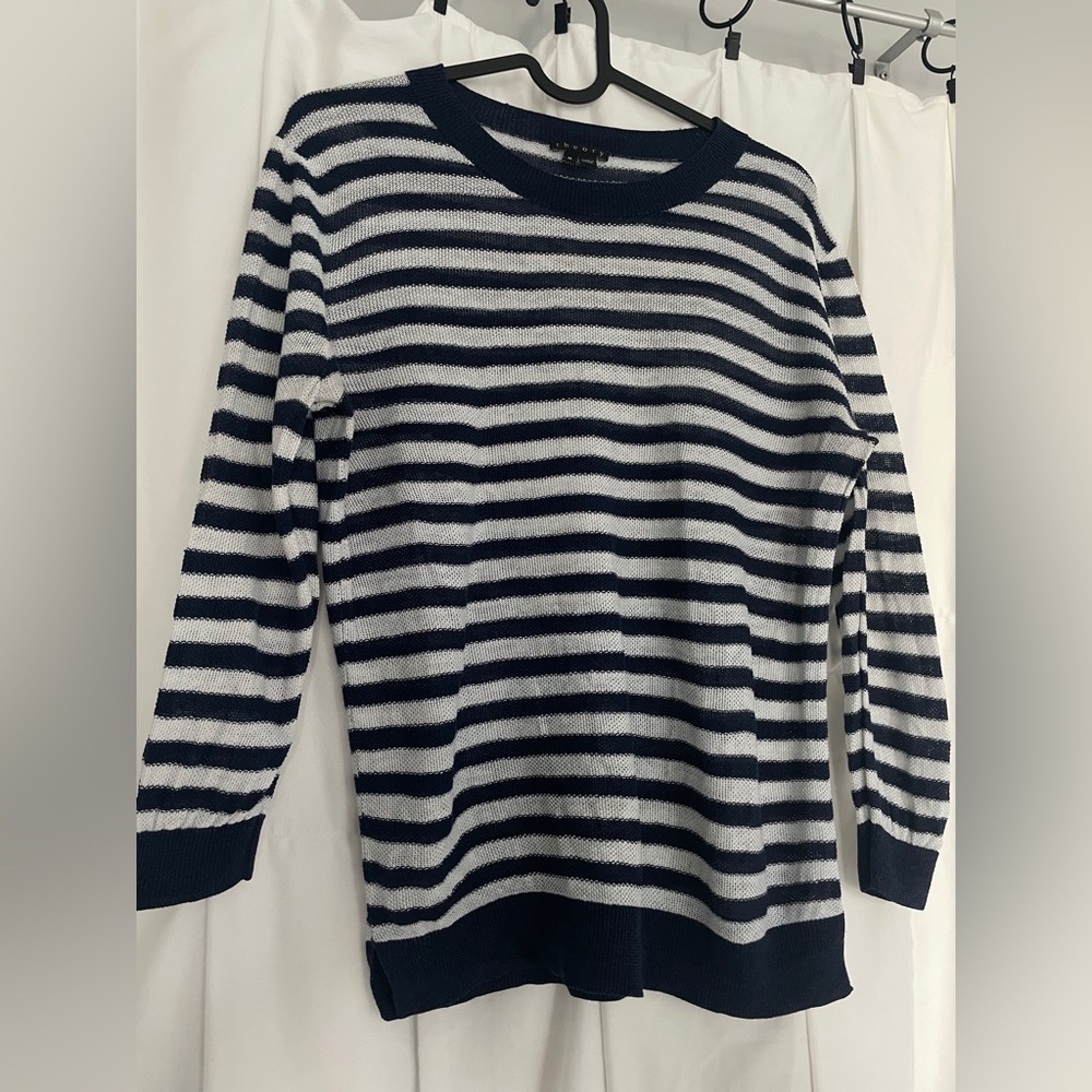 Theory Striped Navy & White  Knit Pullover Sweater size M